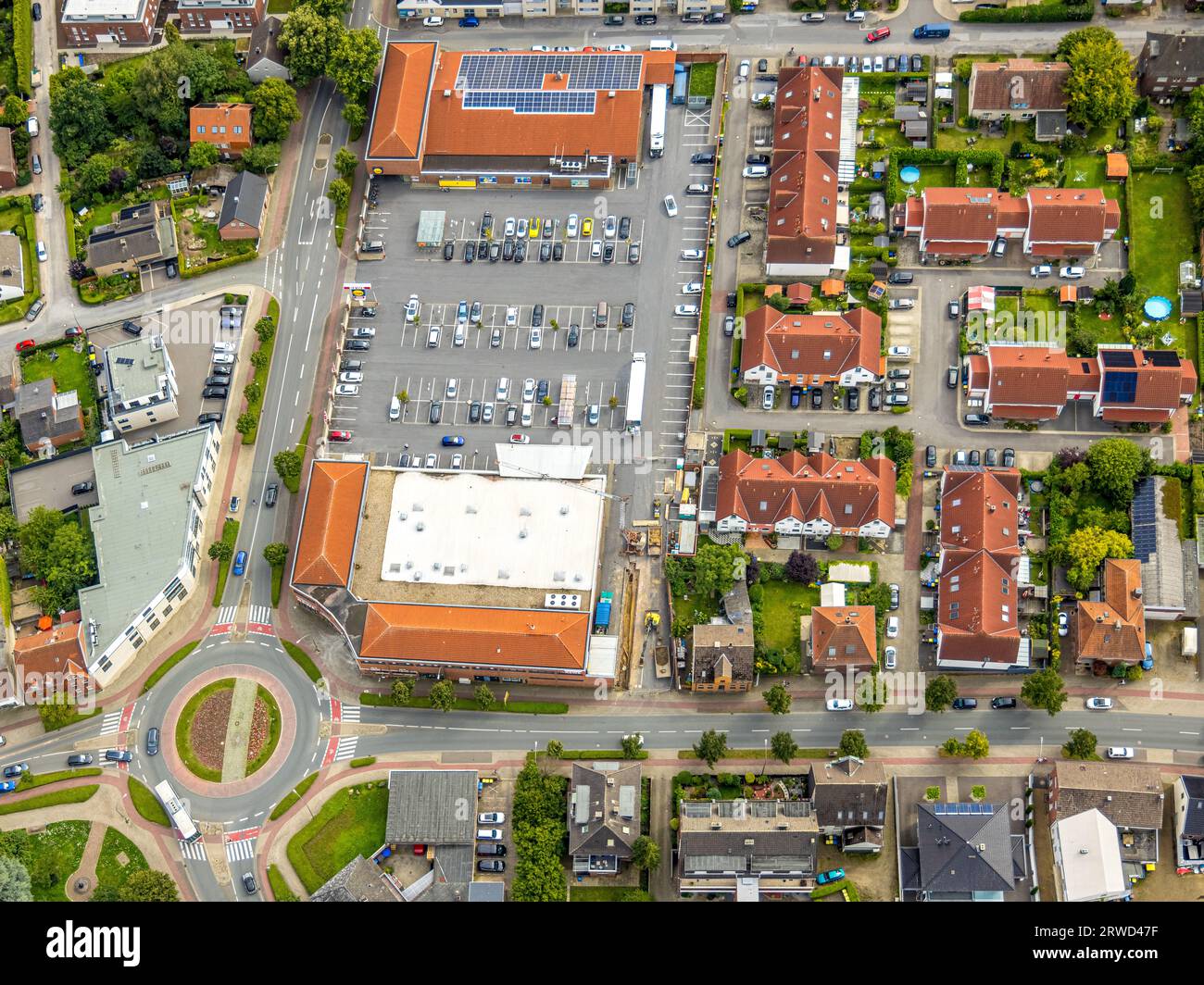 Shopping center with lidl and rewe supermarket hires stock photography