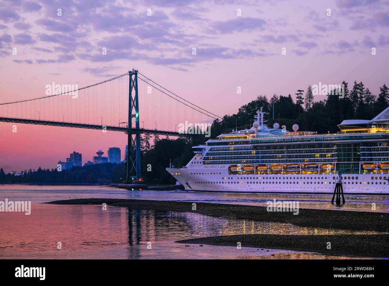 Royal Caribbean line, Cruise ship, Lions Gate Bridge, Vancouver, British Columbia, Canada Stock Photo