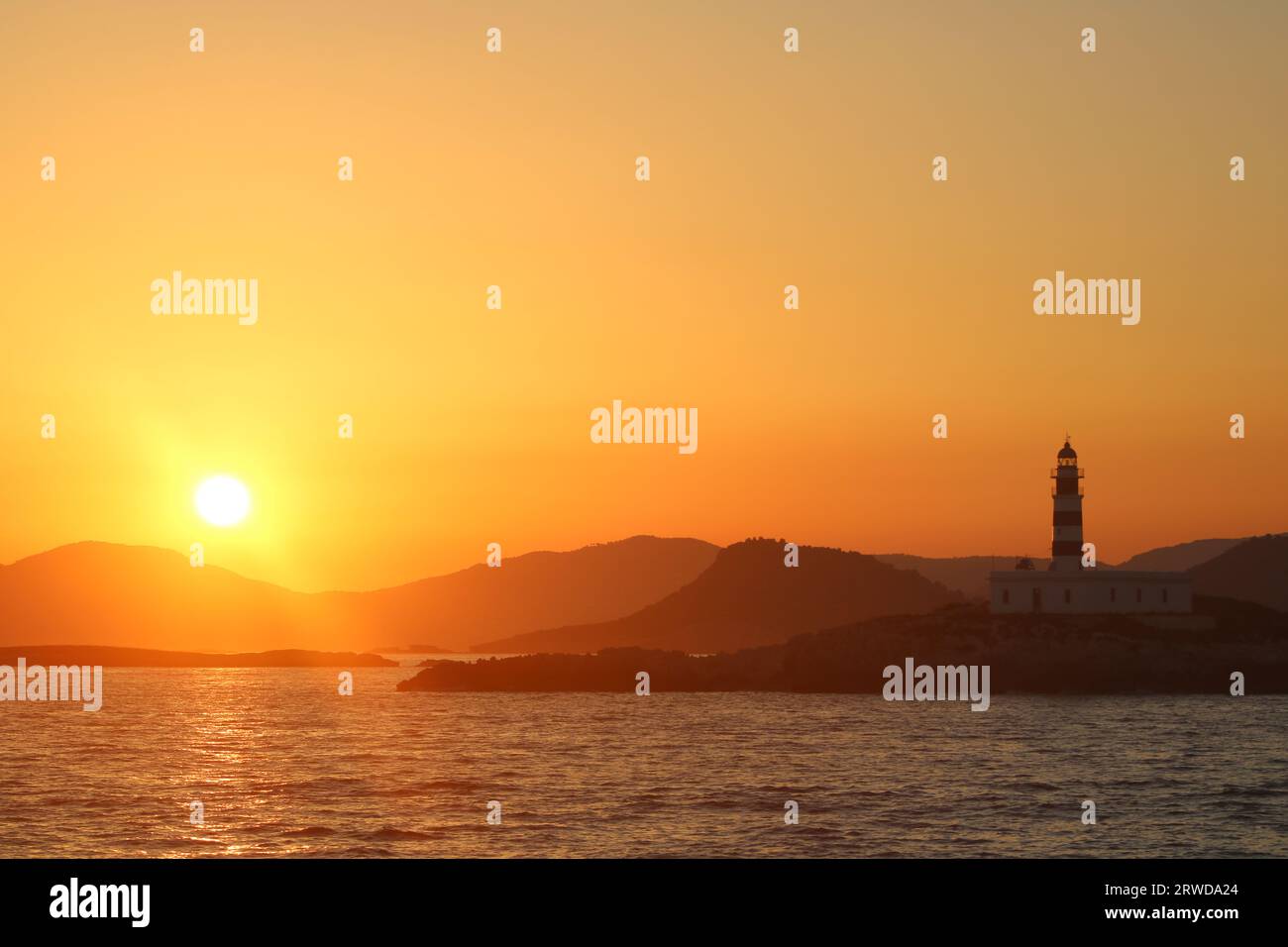Us sailor stands guard hi-res stock photography and images - Alamy