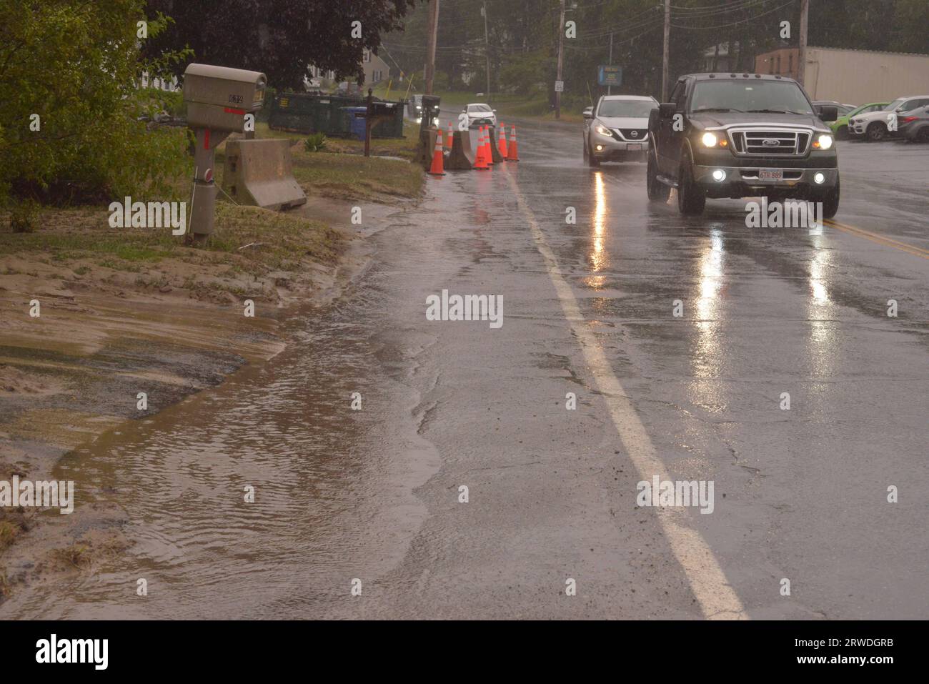 Leominster, MA, USA. 18th Sep, 2023. Raining again and one week after