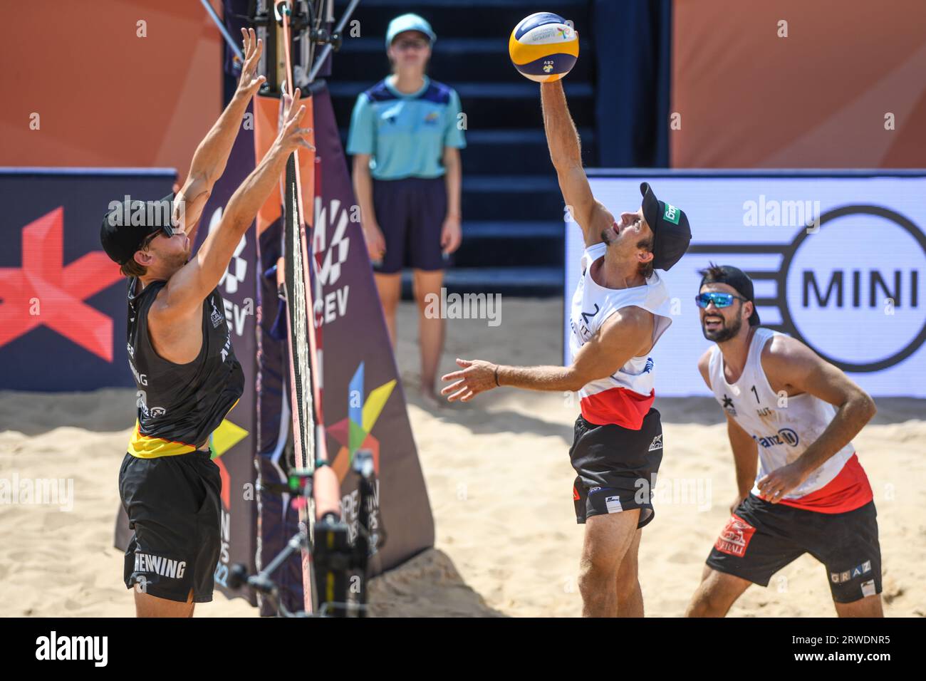 Paul henning beach volley hires stock photography and images Alamy
