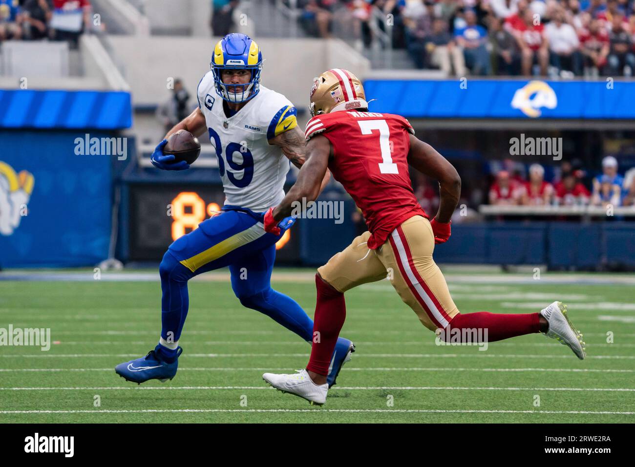 San Francisco 49ers cornerback Charvarius Ward (7) looks into the backfield  during an NFL football game against the Arizona Cardinals, Sunday, Jan.8,  2023, in Santa Clara, Calif. (AP Photo/Scot Tucker Stock Photo 