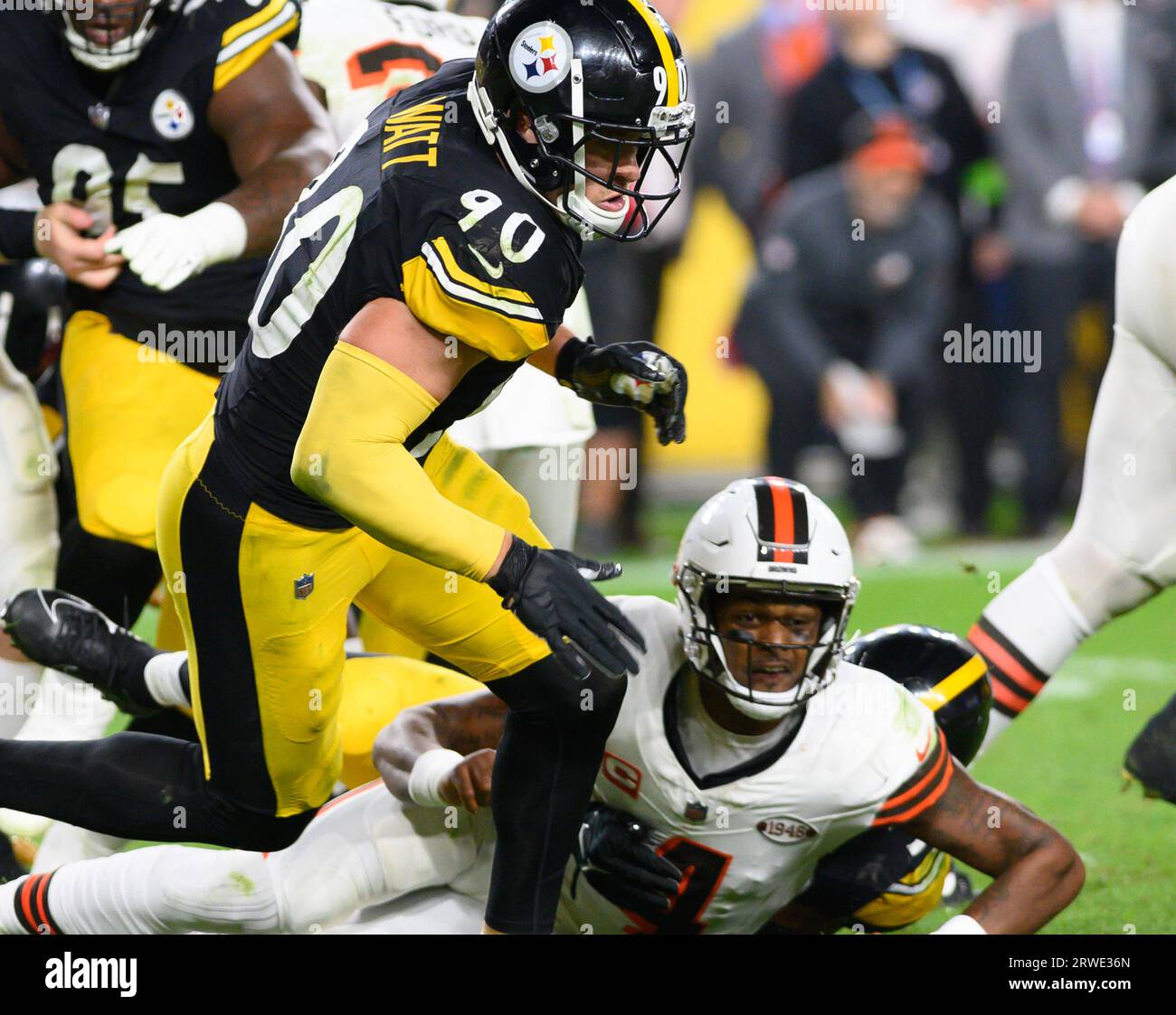 Pittsburgh, United States. 18th Sep, 2023. Cleveland Browns quarterback Deshaun Watson fumbles and Pittsburgh Steelers linebacker T.J. Watt (90) picks up the ball and runs 17 yards for a touchdown in the fourth quarter of the 26-22 Steelers win at Acrisure Stadium on Monday, September 18, 2023 in Pittsburgh. Photo by Archie Carpenter/UPI Credit: UPI/Alamy Live News Stock Photo
