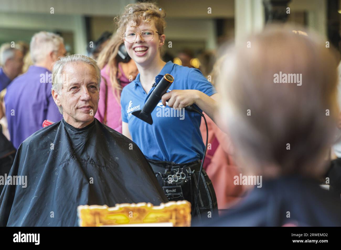 Ministers van den broek hi-res stock photography and images - Page 2 - Alamy