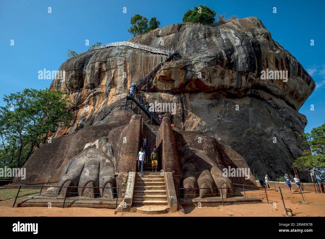 A view of the Lion Platform including the stone carved lion paws at ...