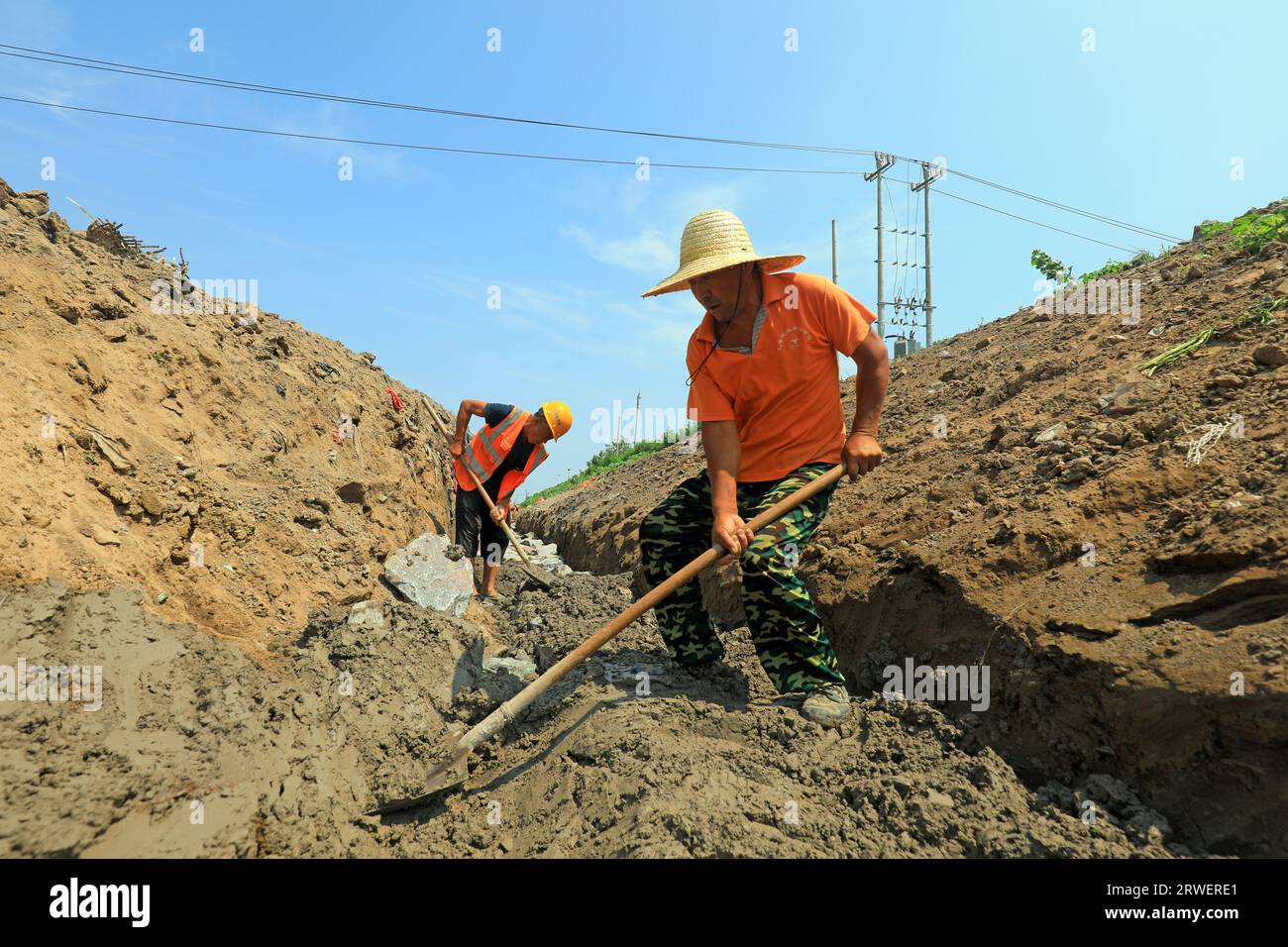 Building slope hi-res stock photography and images - Alamy