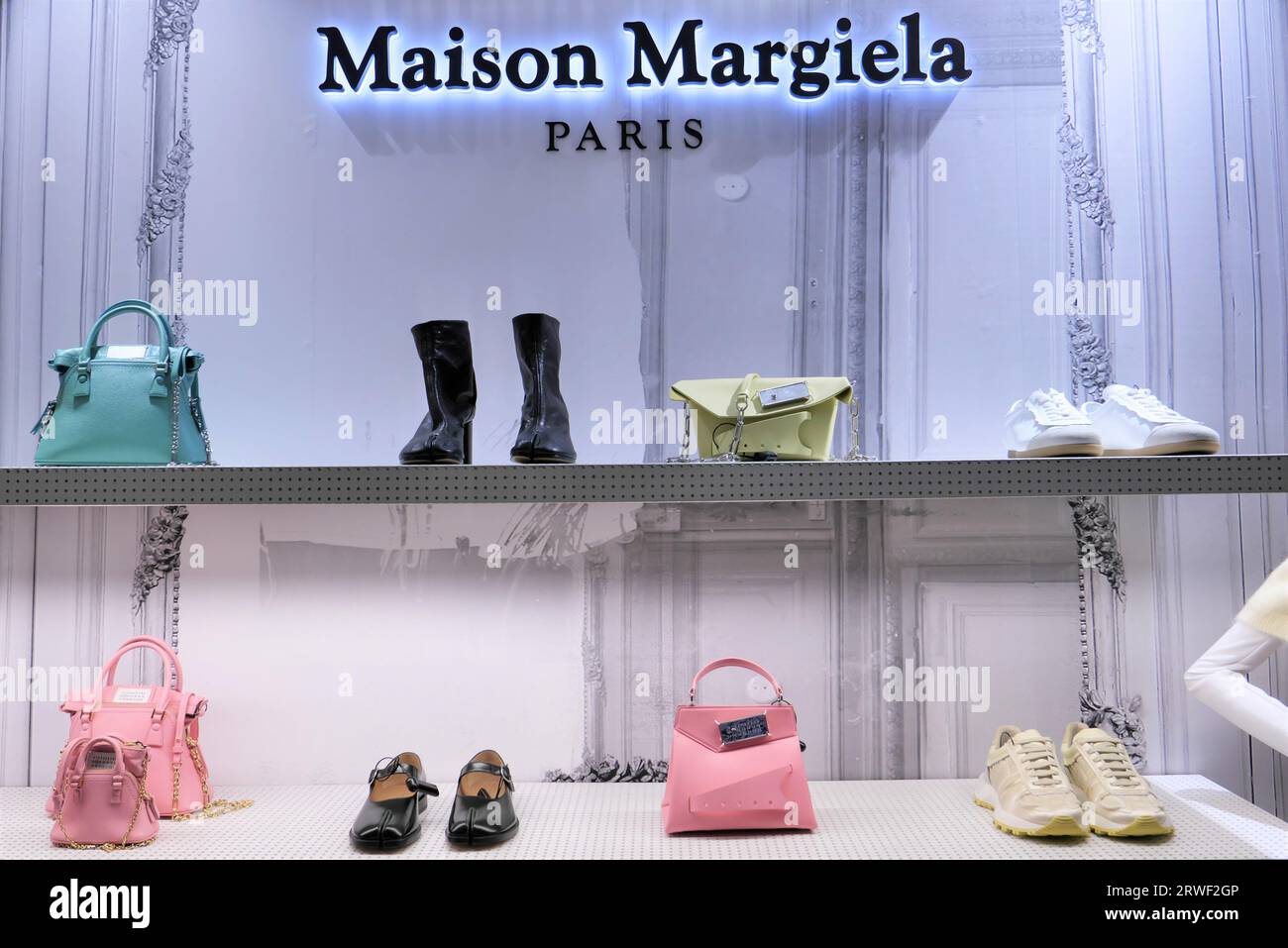 MAISON MARGIELA WOMEN'S SHOES ON DISPLAY INSIDE THE FASHION STORE Stock ...