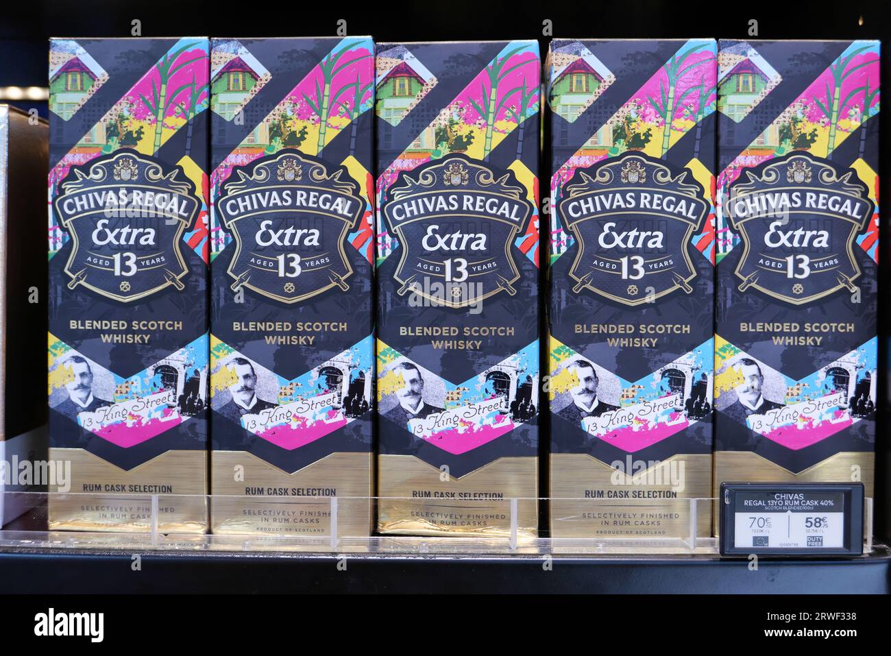 Chivas regal display hi-res stock photography and images - Alamy