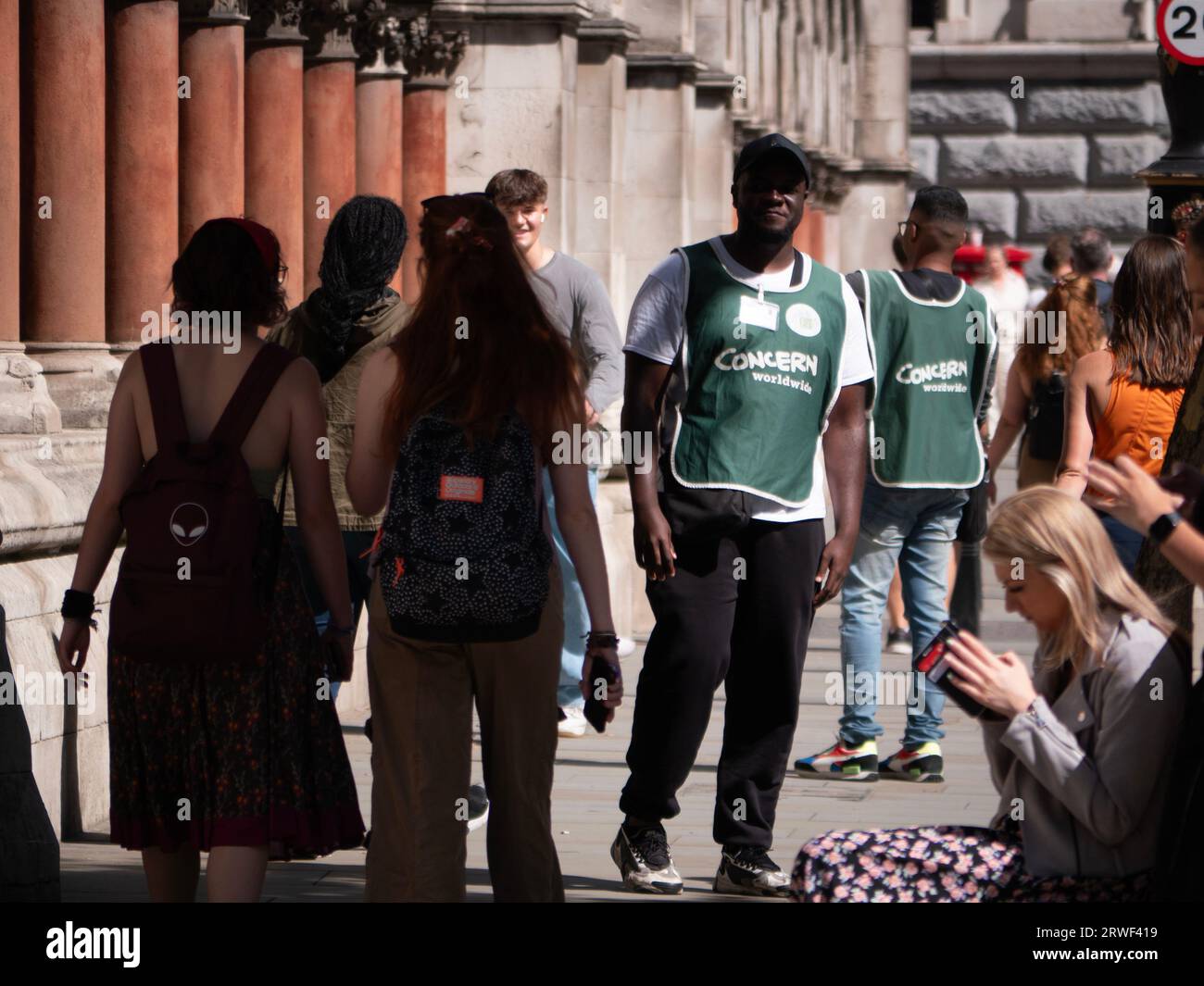 Facetoface fundraising, Chuggers, Street fundraising, Charity workers