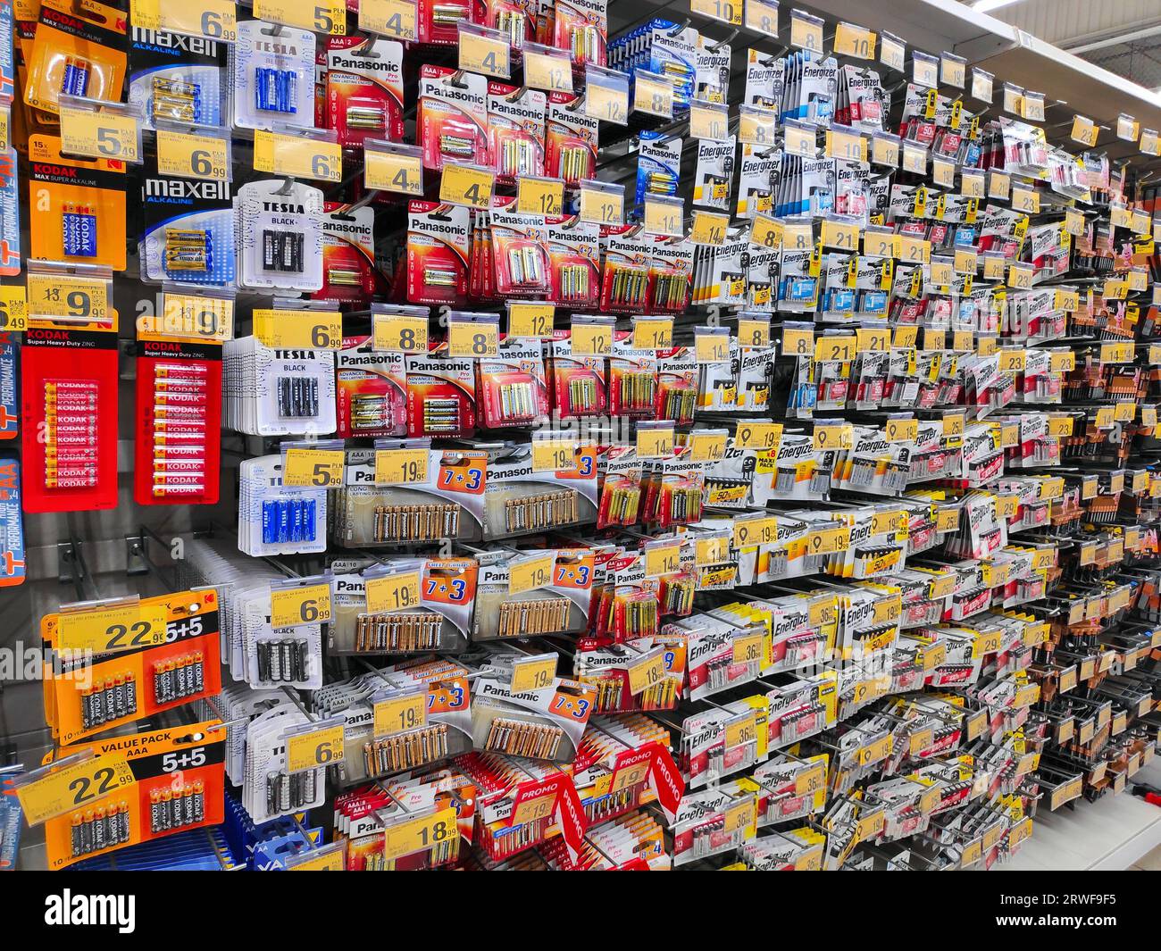Maxell hi-res stock photography and images - Alamy, maxell reel to