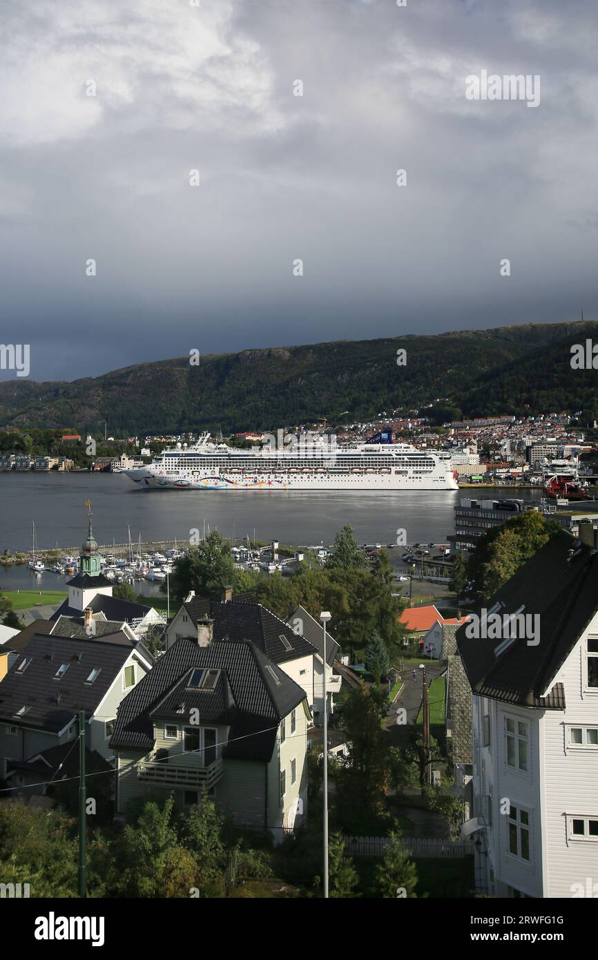 Cruise liner Norwegian Star in Bergen, Norway Stock Photo