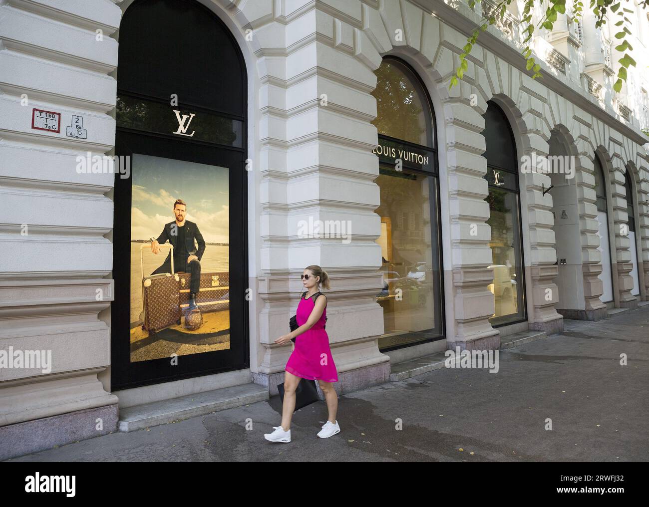 Budapest Hungary11172017 Louis Vuitton Shop Window Stock Photo 758848825