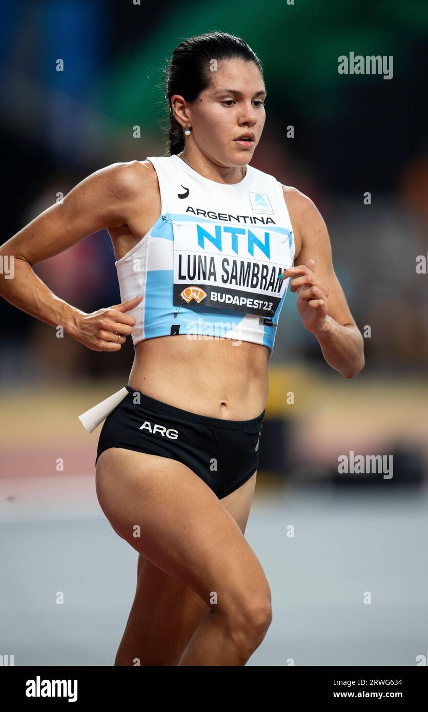 Fedra Aldana Luna Sambran of Argentina competing in the 5000m heats on day five at the World Athletics Championships at the National Athletics Centre Stock Photo