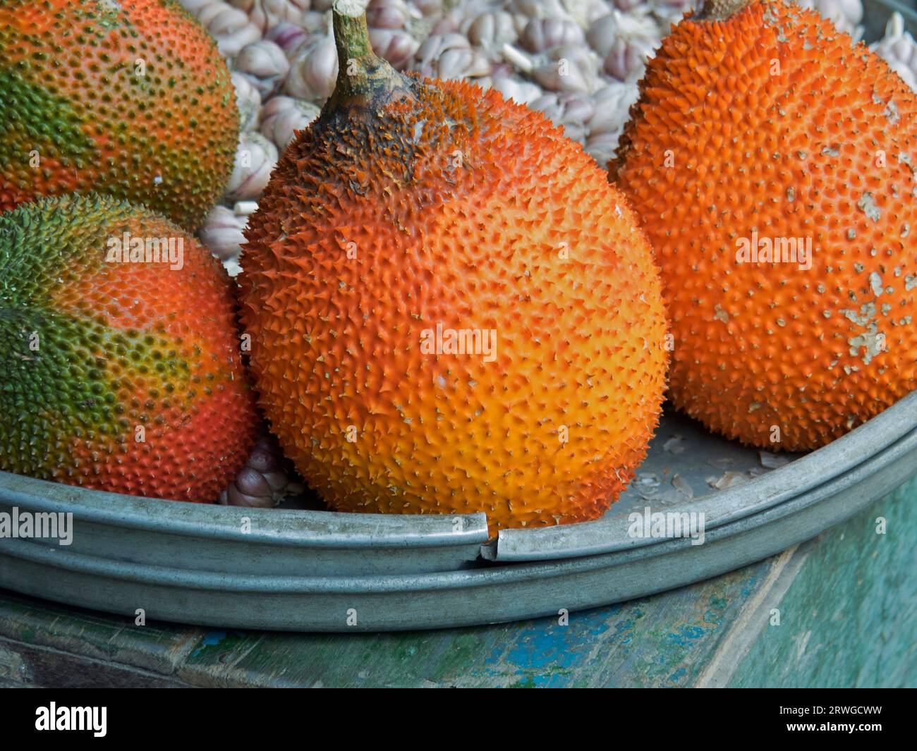 Gac fruit benefits hi-res stock photography and images - Alamy