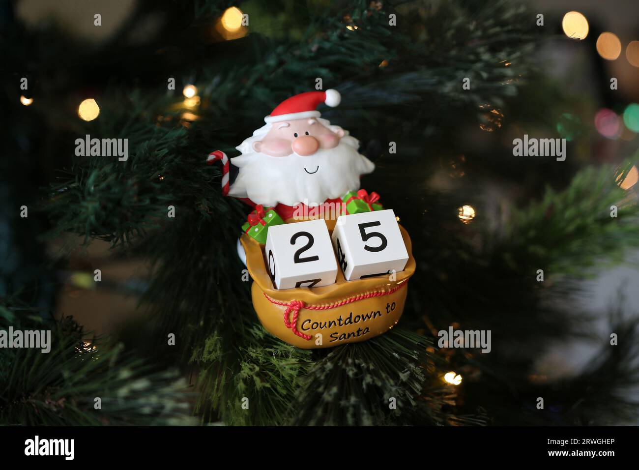 Countdown celebration hi-res stock photography and images - Alamy