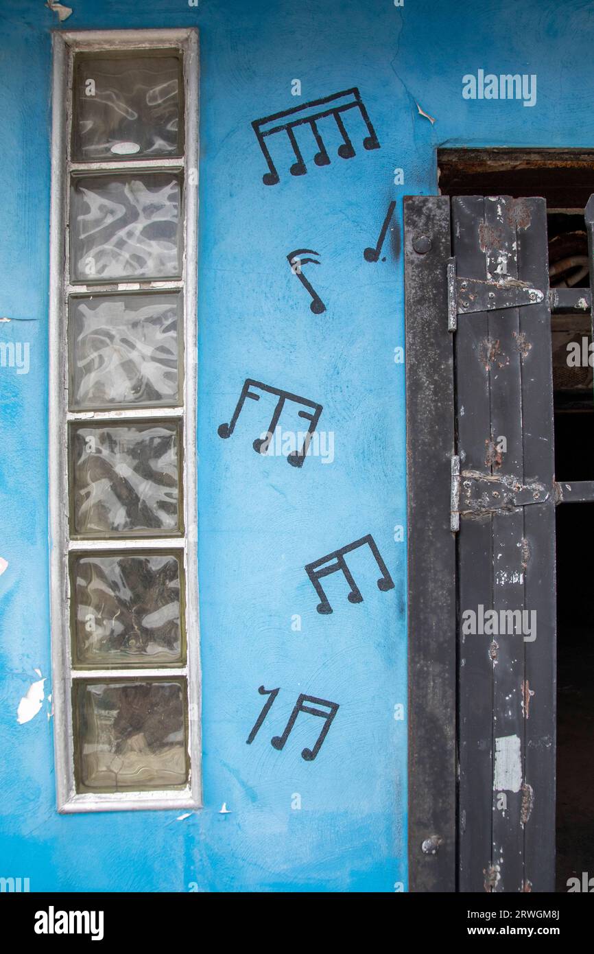 Detroit, Michigan - The Detroit Sound Conservancy held a ceremony to announce plans to rehab the Blue Bird Inn, a jazz club popular in the African-Ame Stock Photo