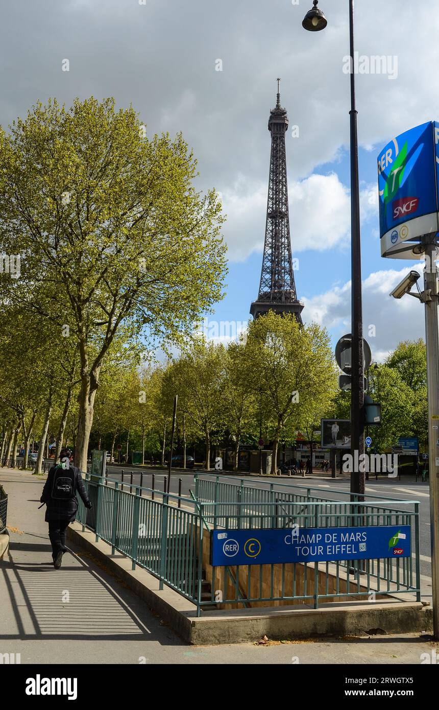 Champ de Mars Tour Eiffel railway station access near the Eiffel Tower in Paris, France. RER C, SNCF sign. Quai Jacques Chirac. Stock Photo