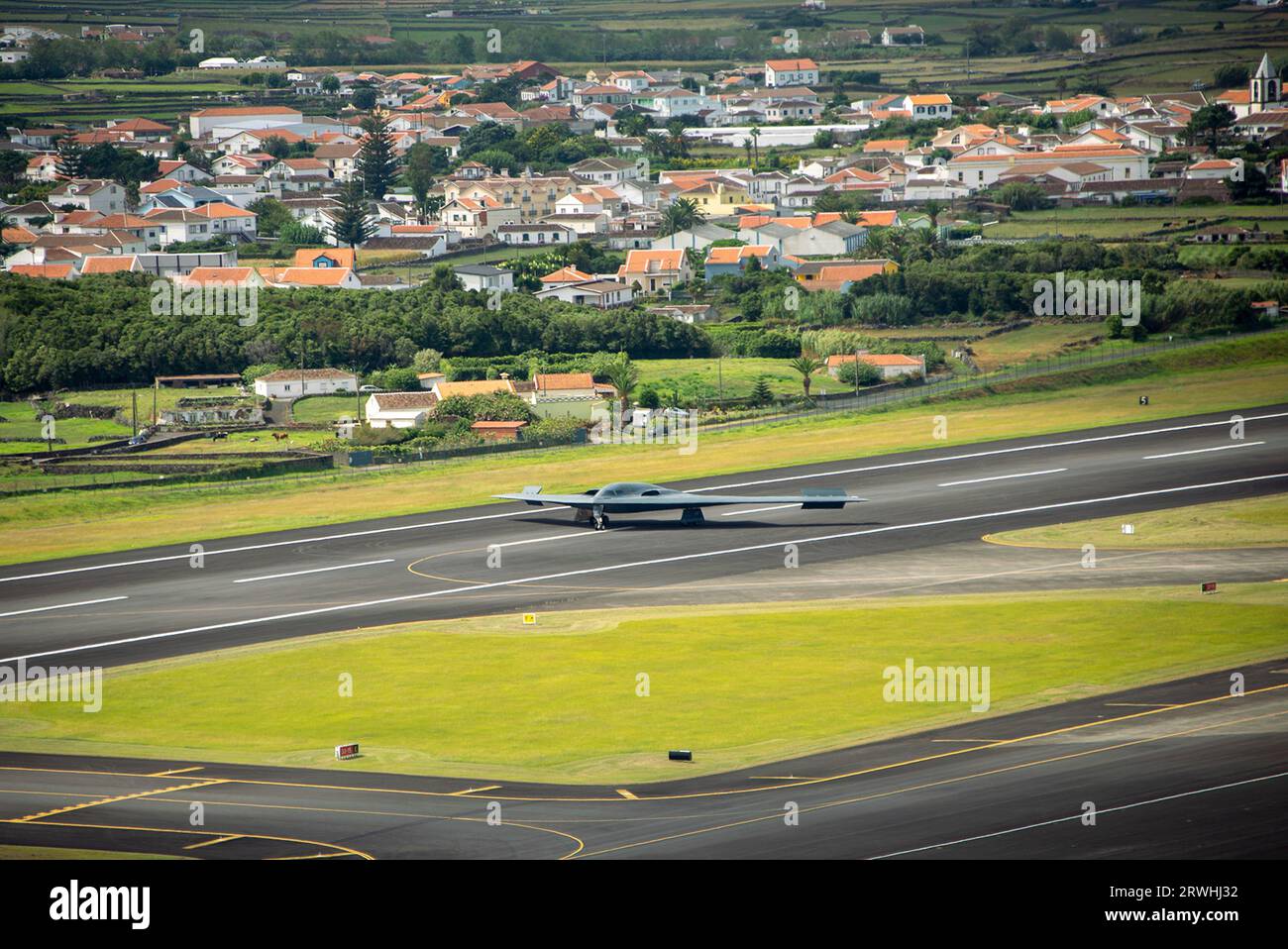 Lajes, Portugal. 12 September, 2023. A U.S. Air Force B-2 Spirit Stealth Bomber with the 509th Bomb Wing, taxis for take off after performing a hot pit refueling at Lakes Field, September 12, 2023 in Lajes, Azores, Portugal.  Credit: Cristina Oliveira/U.S. Air Force Photo/Alamy Live News Stock Photo