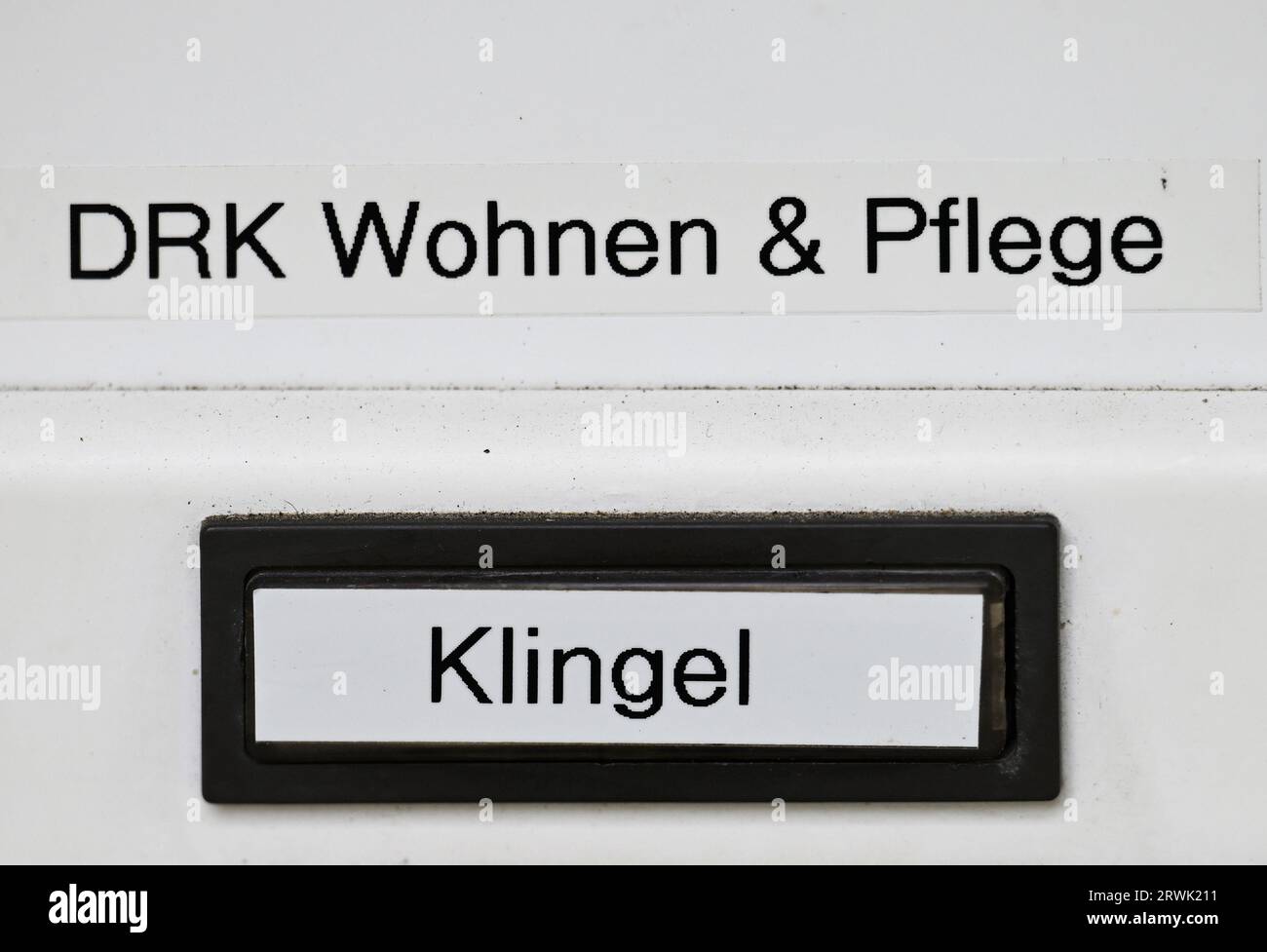 Drk font hi-res stock photography and images - Alamy