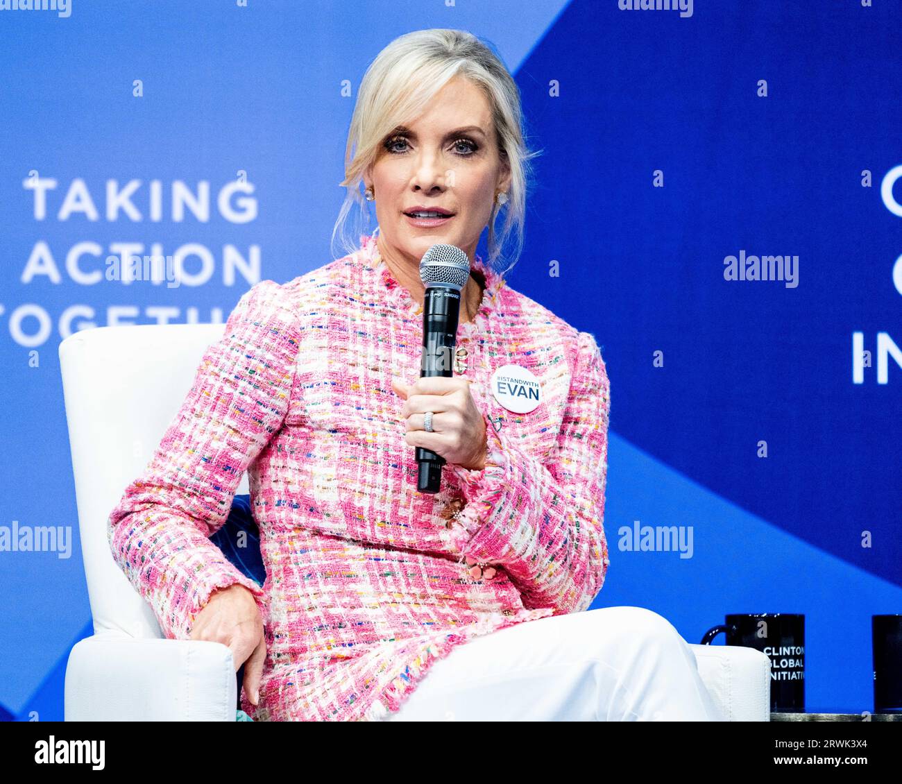 Fox news anchor hi-res stock photography and images - Alamy