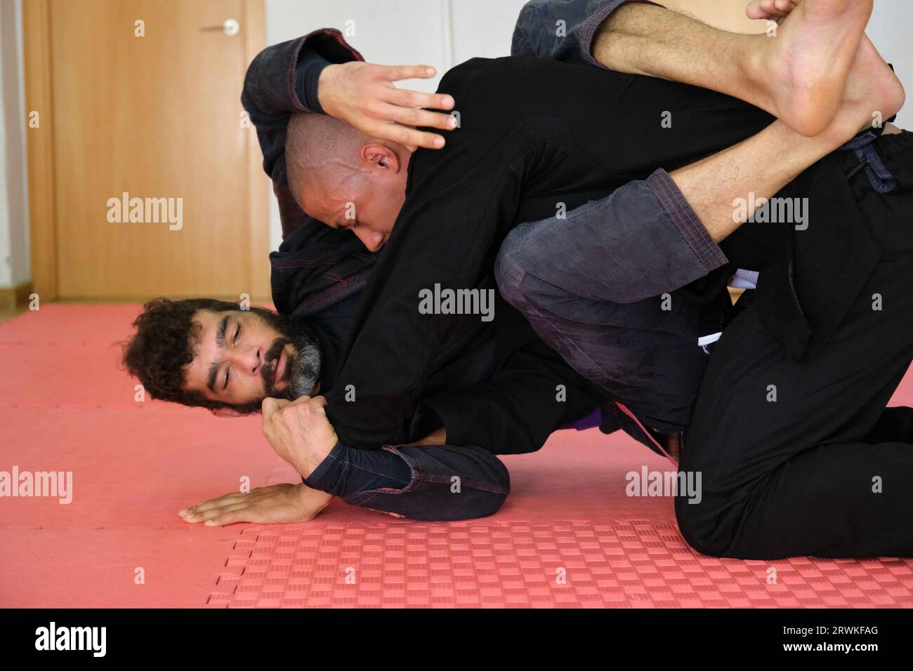 Manichino Per Jiu Jitsu, Wrestling E MMA - Modello Snodato Per Esercitazioni Di Grappling, Submission E Lancio (VUOTO, Da Riempire)