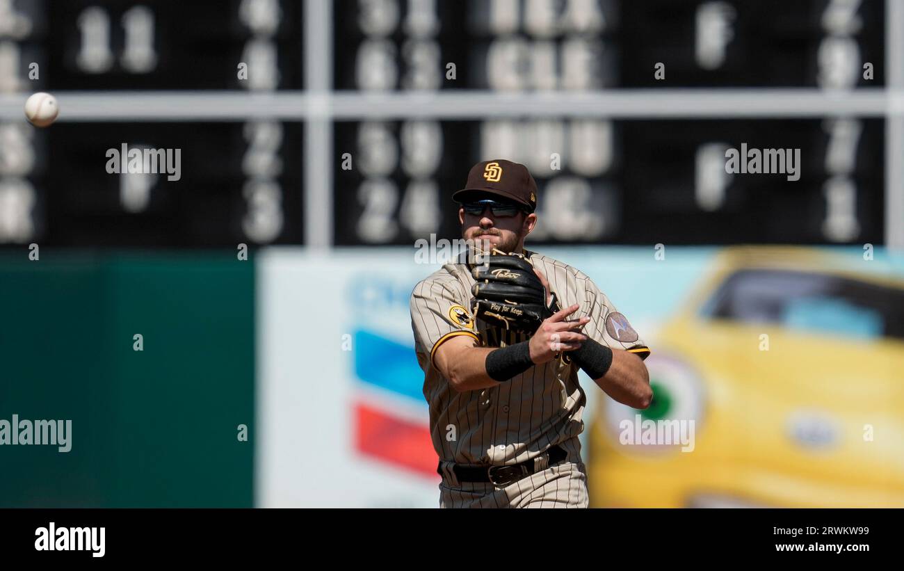 San Diego Padres shortstop Jake Cronenworth (9) takes ground balls before  an MLB regular season game against the Colorado Rockies, Monday, August 16  Stock Photo - Alamy