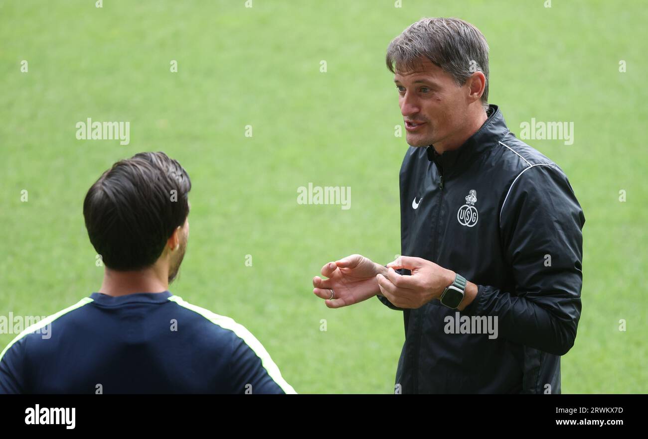 Brussels, Belgium. 20th Sep, 2023. Union's Kevin Mac Allister and Union's head coach Alexander Brussels, Belgium. 20th Sep, 2023. Union's Kevin Mac Allister and Union's head coach Alexander