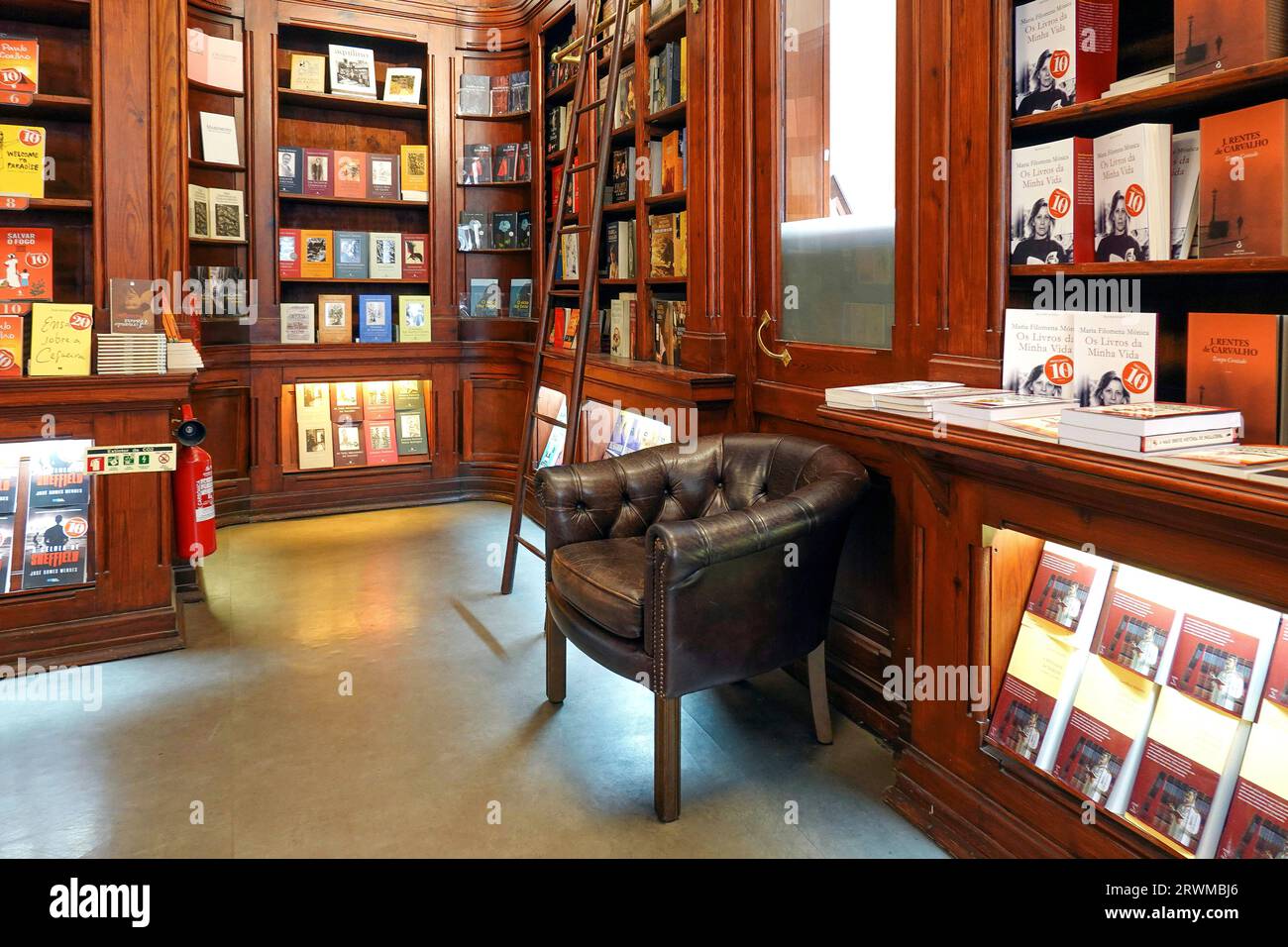 Portugal, Lisbon, Livraria Bertrand founded in 1732 in the Chiado ...