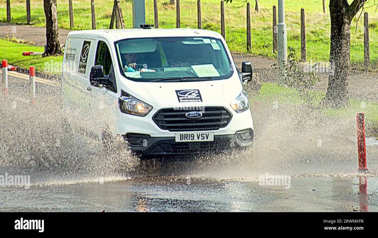 Glasgow, Scotland, UK. 20th  September, 2023. UK Weather: Hurricane Nigel  Rain in the city saw  the A82 and its bike lane on great western road in the north of the city flooded and a hazard to traffic. Credit Gerard Ferry/Alamy Live News Stock Photo