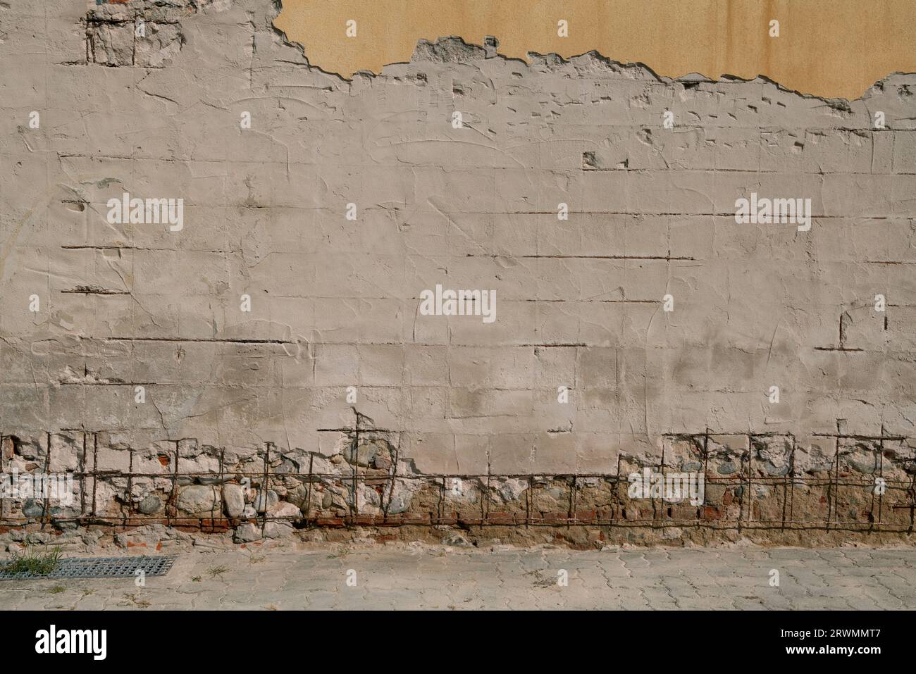 wall redevelopment and renovation, wall plastering, plastering, do it