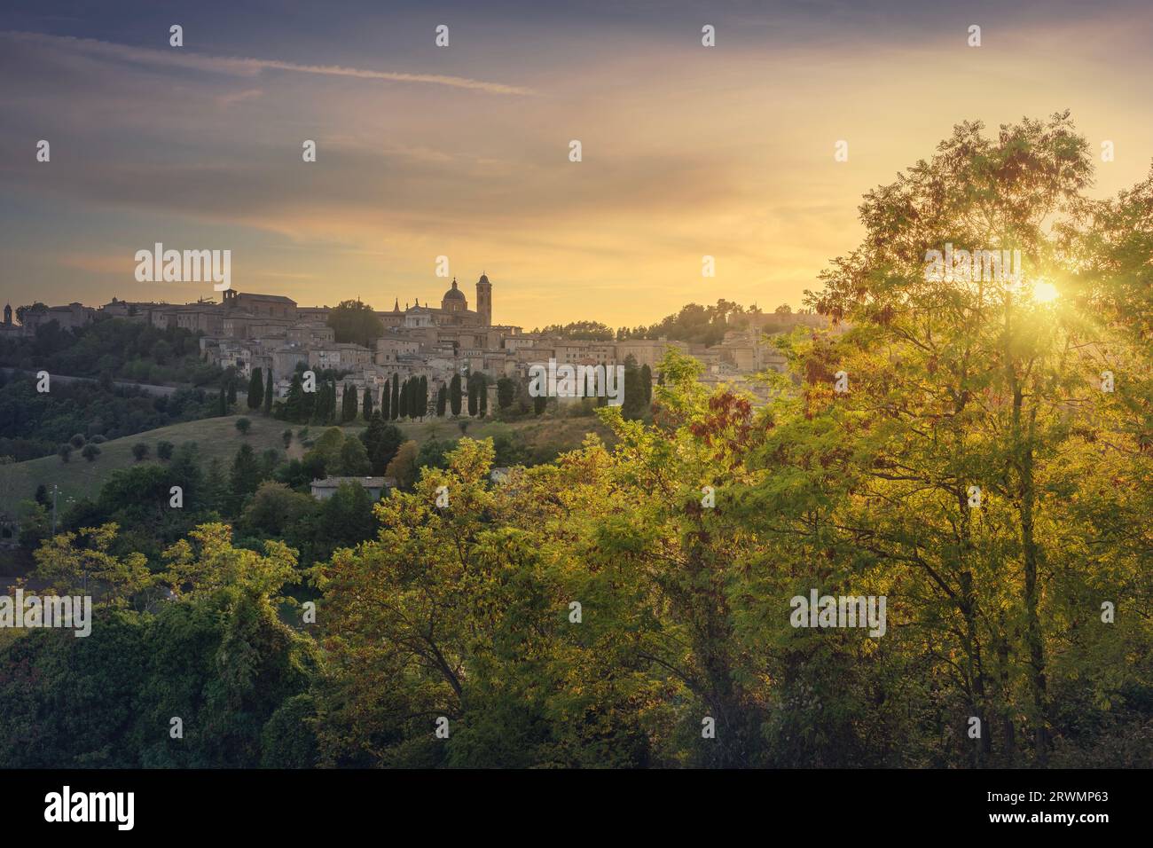 Palazzo ducale urbino italy hi-res stock photography and images - Alamy