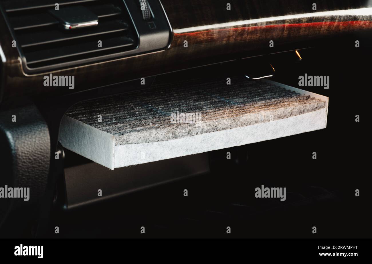 Filter of car air conditioning in a filter slot, air condition filter