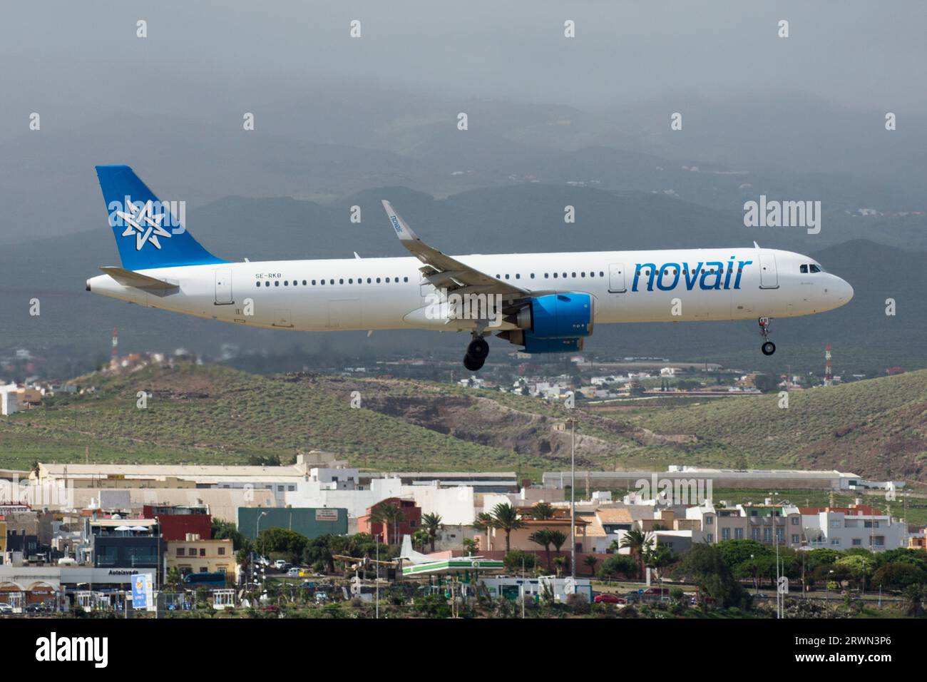 Avión de línea Airbus A321 de Novair Stock Photo
