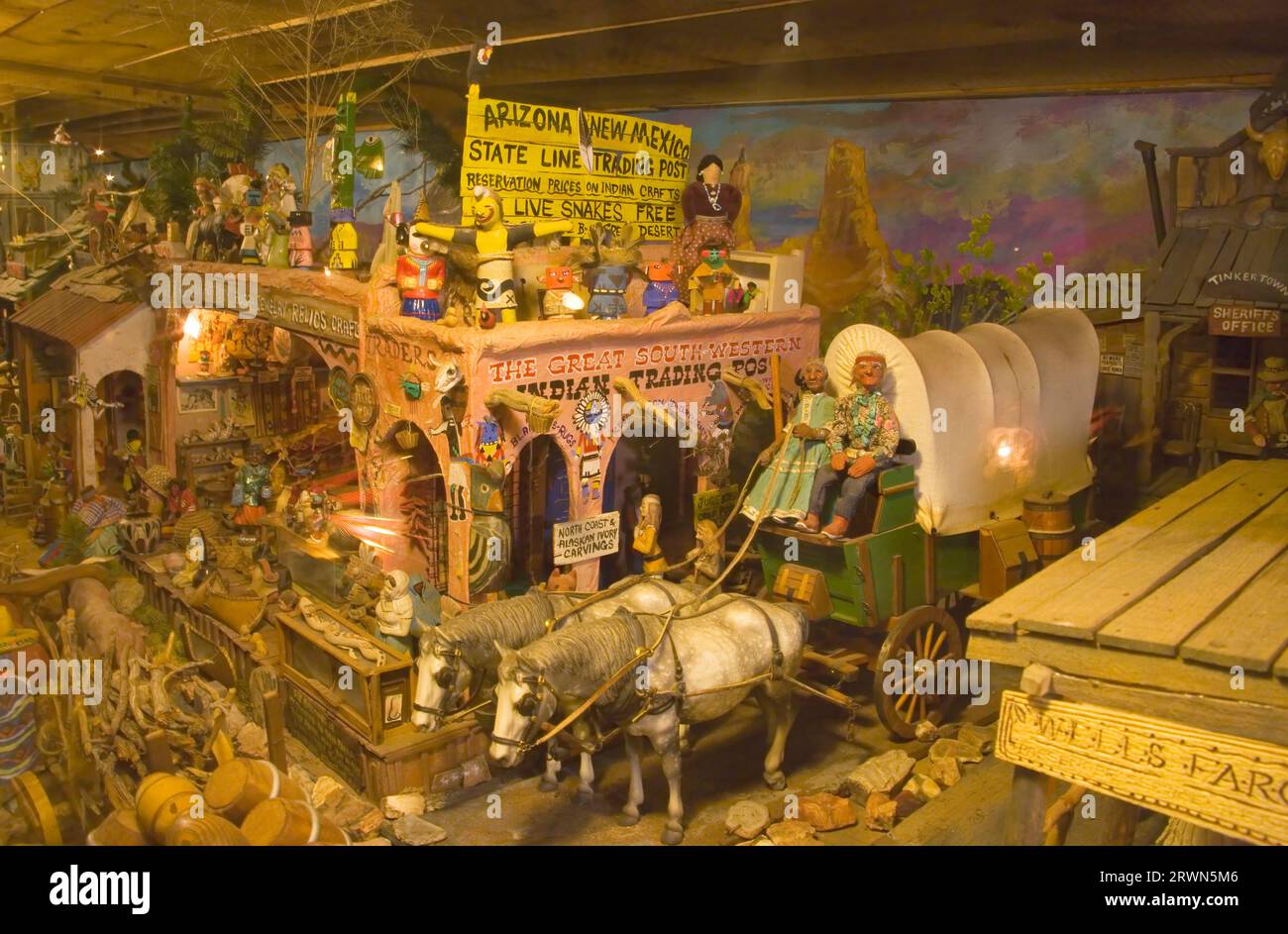 the tinkertown museum in sandia park new mexico Stock Photo Alamy
