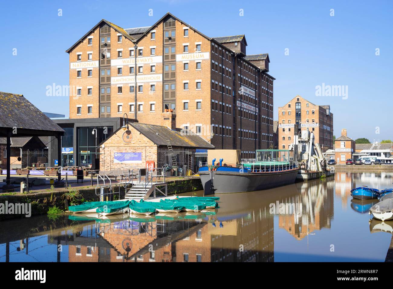 Gloucester docks Victorian warehouses converted into the National Waterways museum Llanthony Warehouse Gloucester Gloucestershire England UK GB Europe Stock Photo