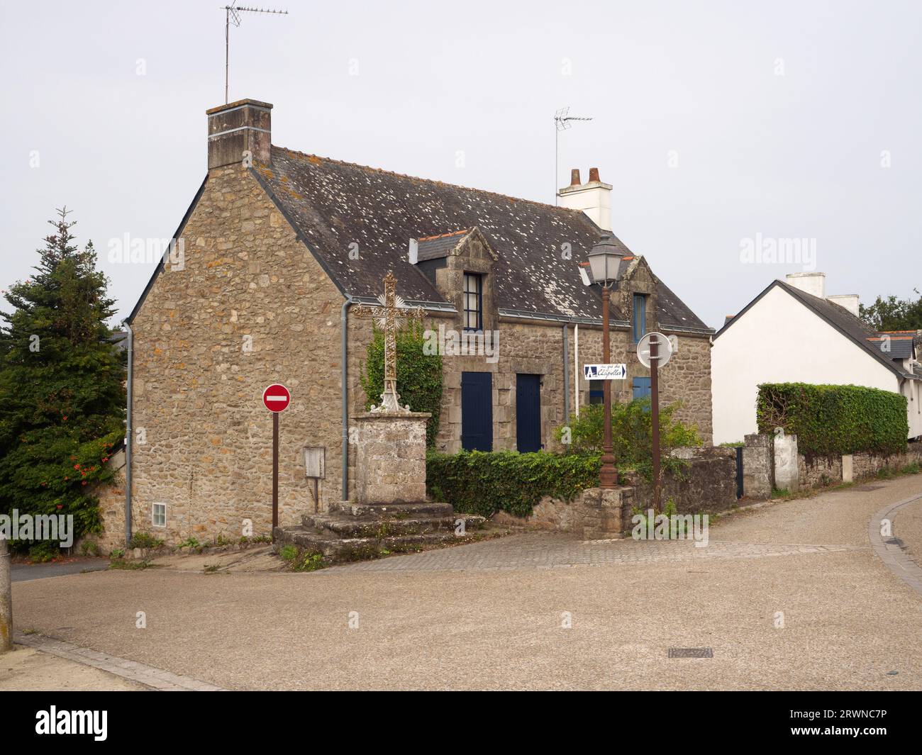 Stone cottages at SaintSébastien, near Piriac sur Mer, southern