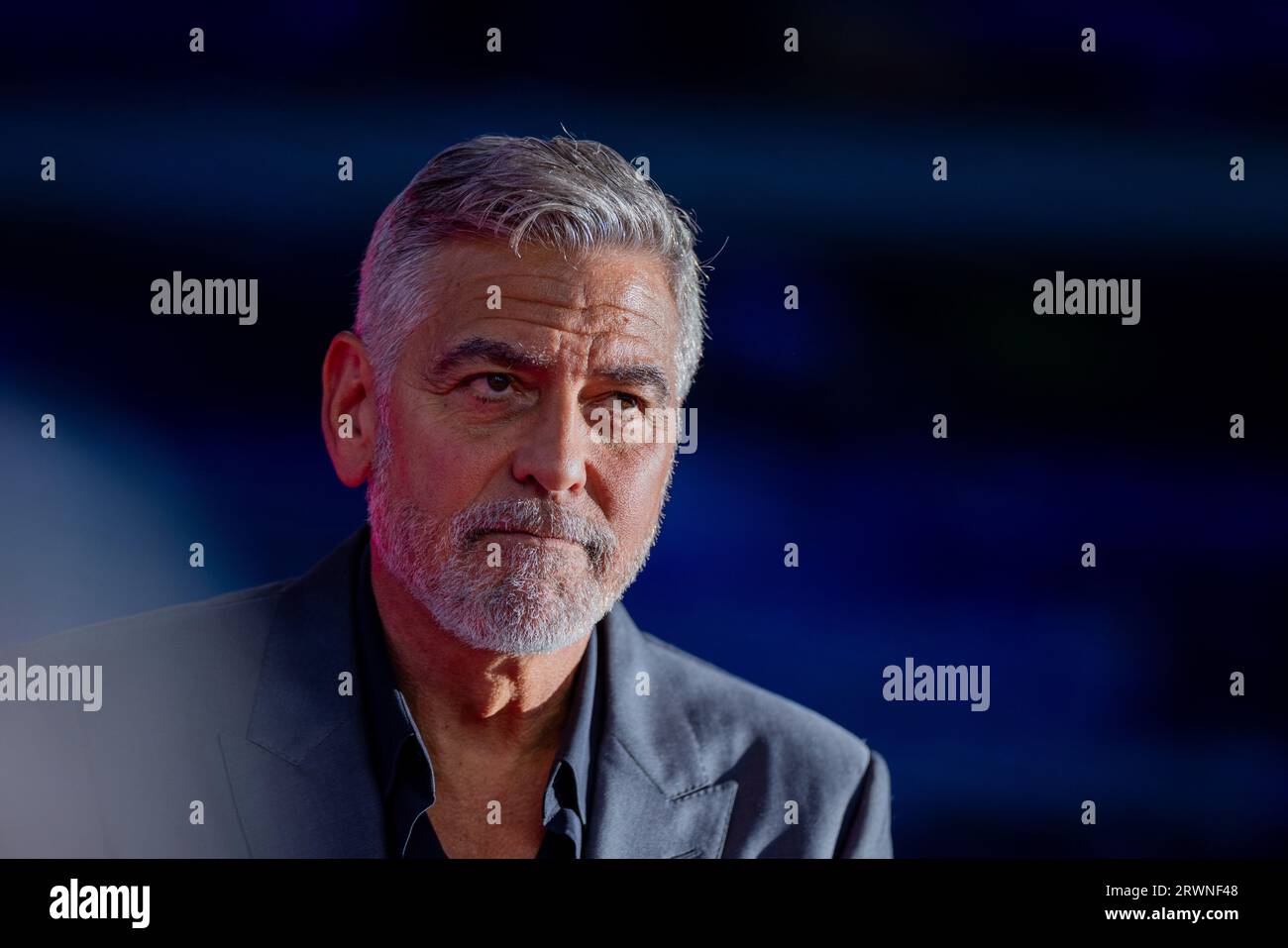 George clooney in congress hi-res stock photography and images - Alamy