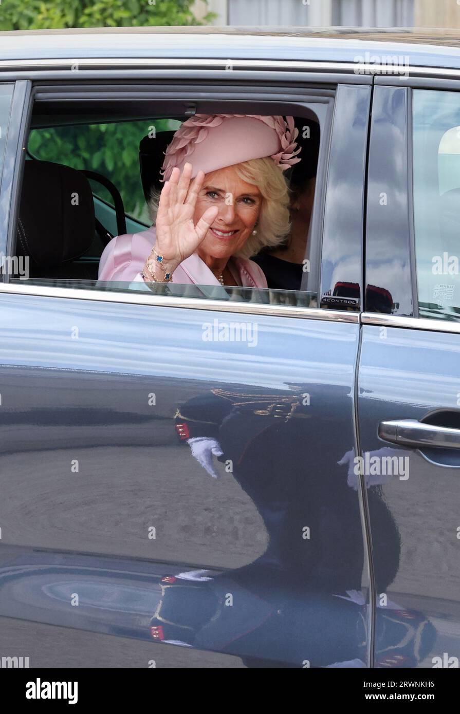 Paris, France. 20th Sep, 2023. British Queen Camilla Waves from her car as as she leaves the Elysee Palace in Paris, on Wednesday, September 20, 2023. The royals are in France on a two-day state visit. Photo by Maya Vidon-White/UPI Credit: UPI/Alamy Live News Stock Photo
