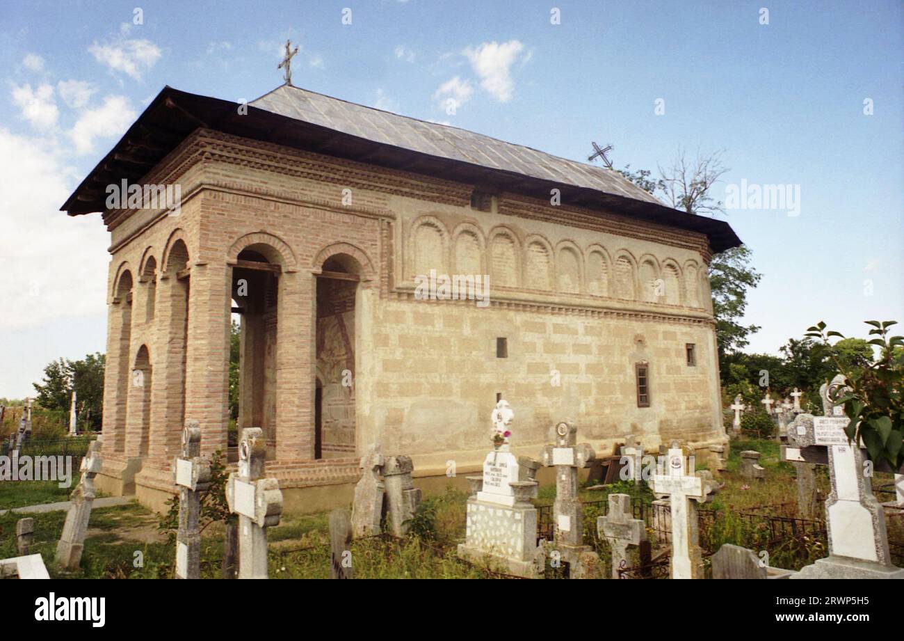 Silistea Snagovului, Ilfov County, Romania, September 2003. Exterior view of the Christian orthodox Church 'Nativity of the Theotokos', a historical monument from the 17th century. Stock Photo