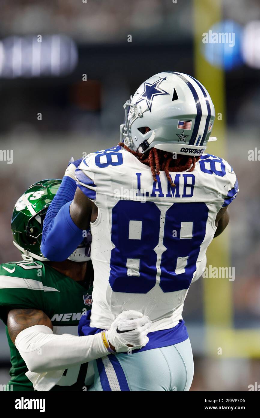 Santa Clara, California, USA. 22nd Jan, 2023. San Francisco 49ers  linebacker Fred Warner (54) tackles Dallas Cowboys wide receiver CeeDee Lamb  (88) on Sunday, January 22, 2023, at Levis Stadium in Santa