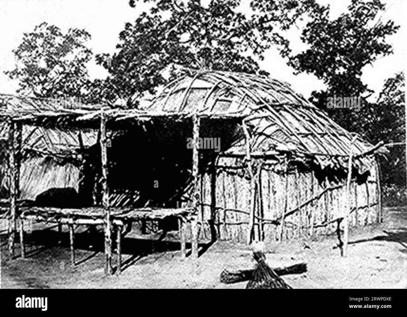 Wikiup Def A Kickapoo wickiup, Sac and Fox Agency, Oklahoma, c. 1880 Stock Photo ...