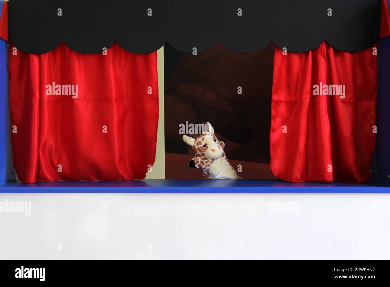 Guignol theater cultural and educational children's activity tells a