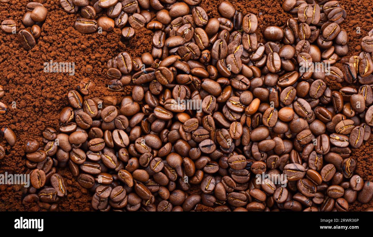 Roasted Coffee bean texture background Stock Photo - Alamy
