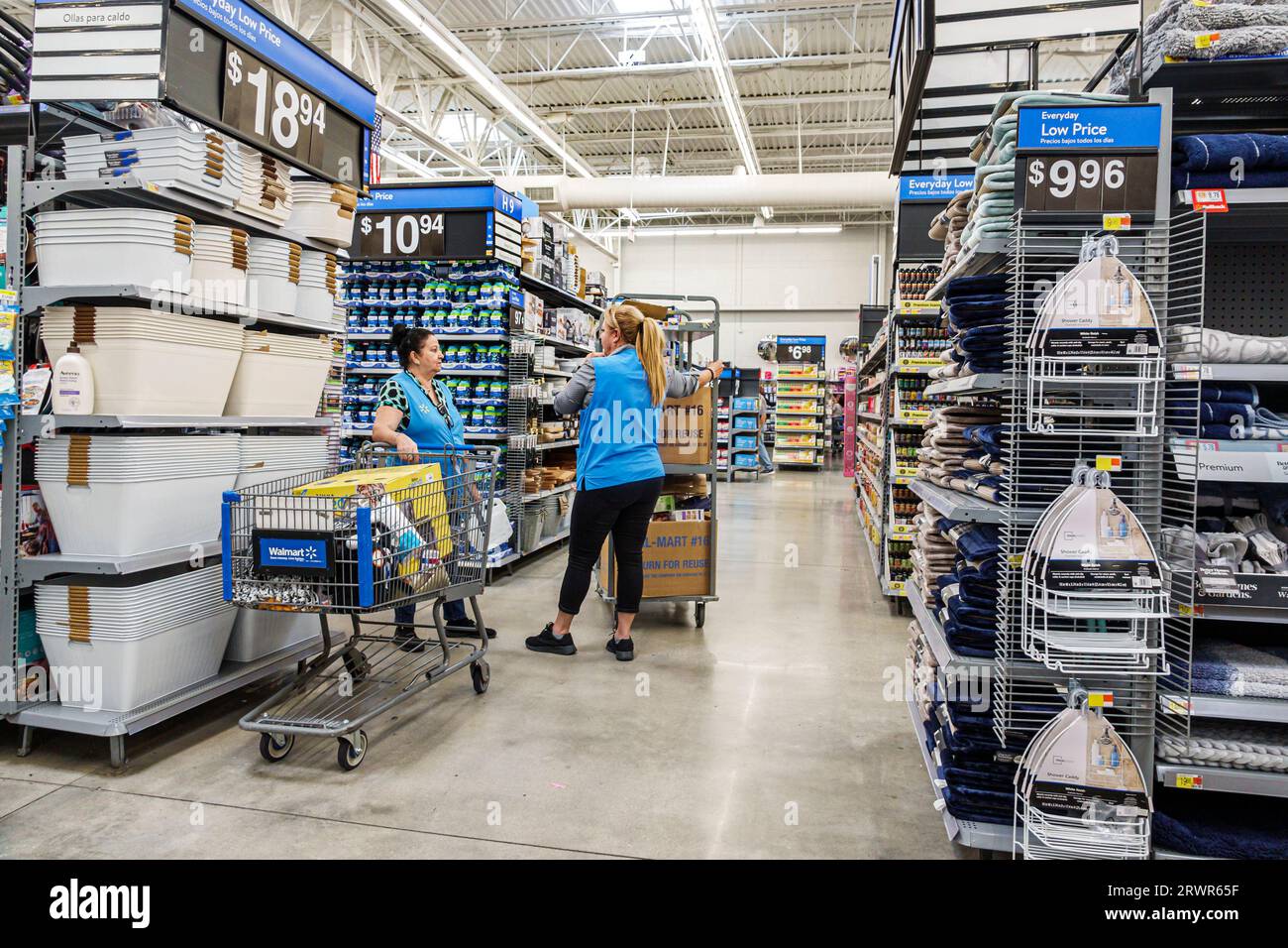 Interior walmart store in miami hi-res stock photography and images - Alamy