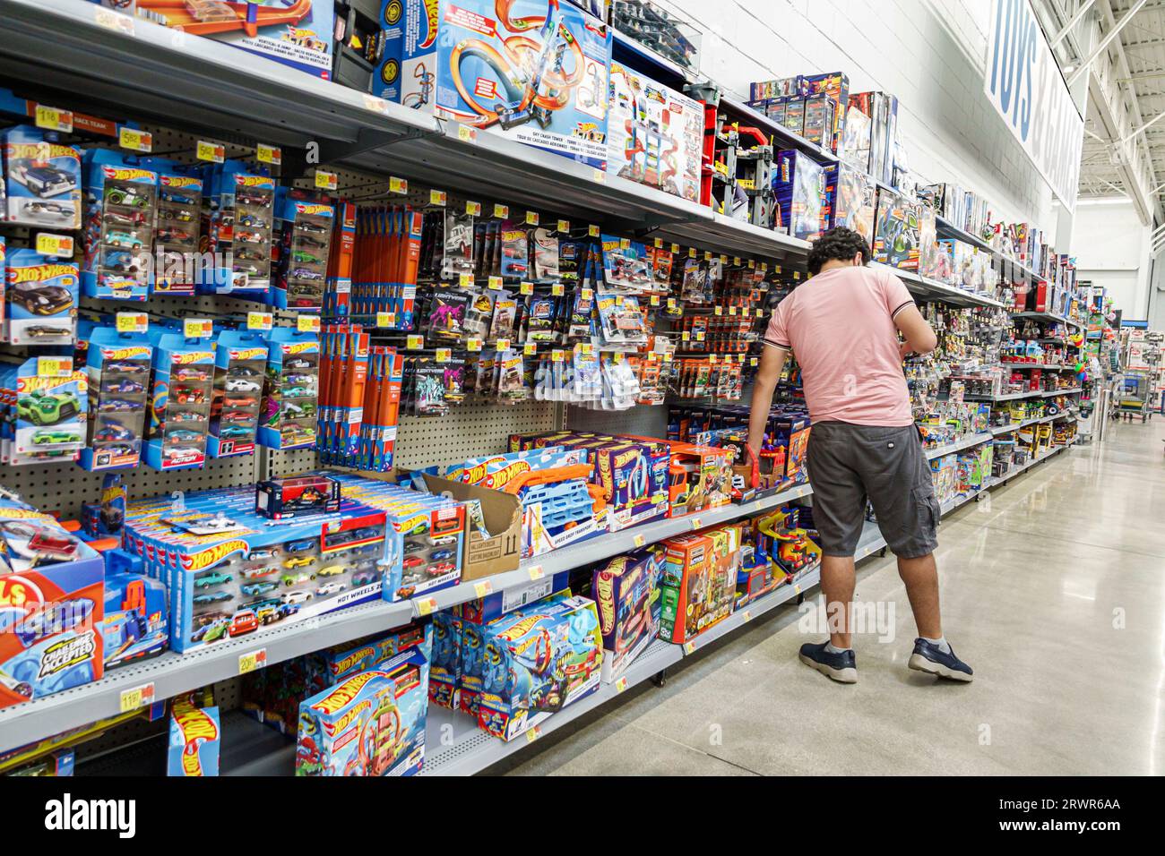 Interior walmart store in miami hi-res stock photography and images - Alamy