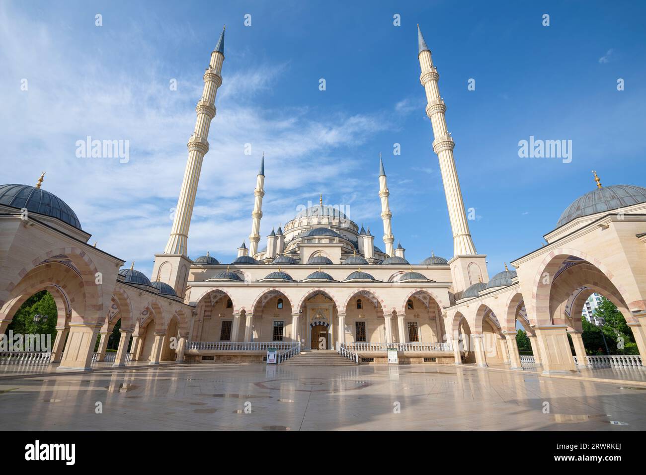 Sunny June morning at the entrance to the 'Heart of Chechnya' mosque. Grozny, Chechnya. Russian Federation Stock Photo