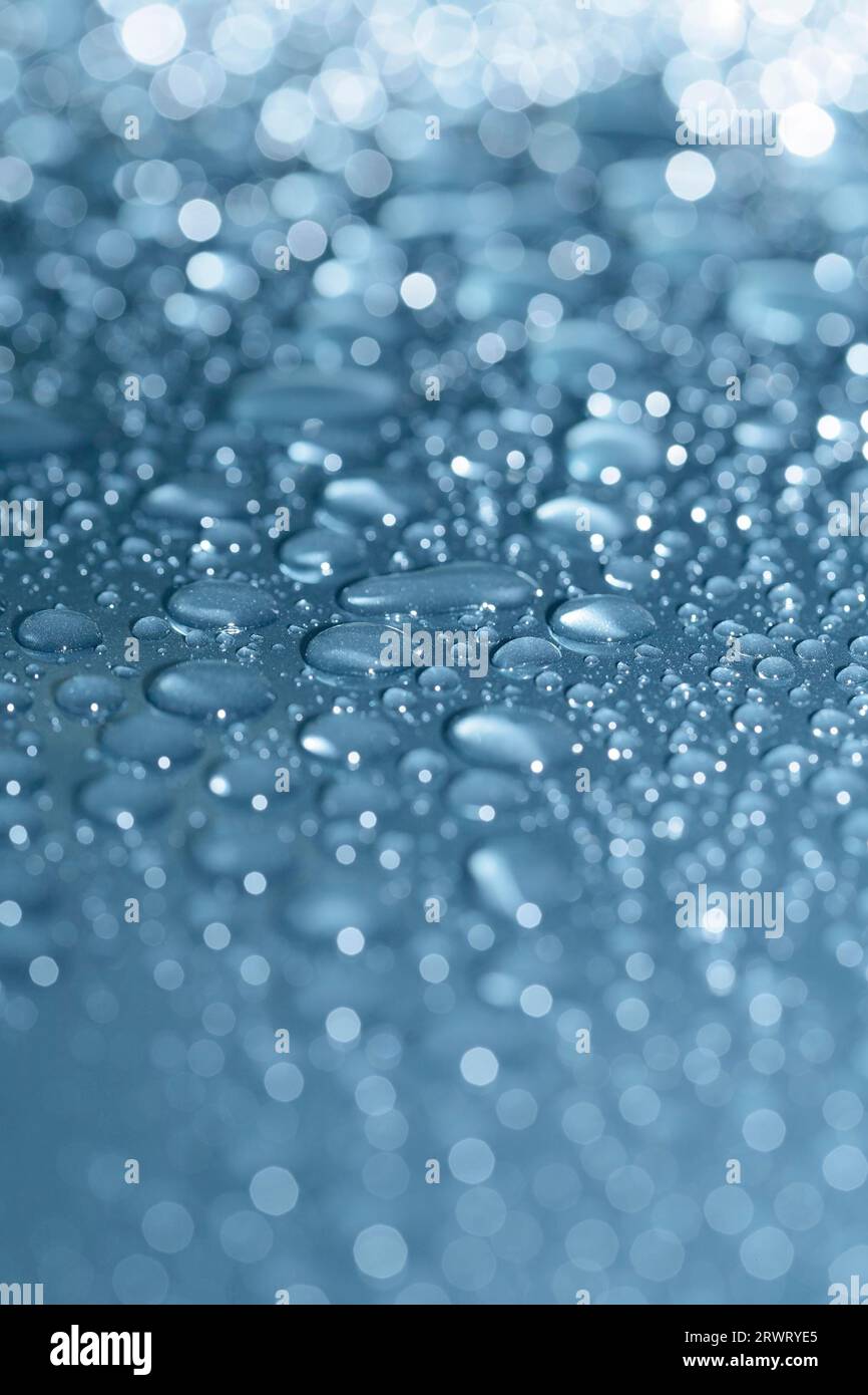 Metallic blue car hires stock photography and images Alamy