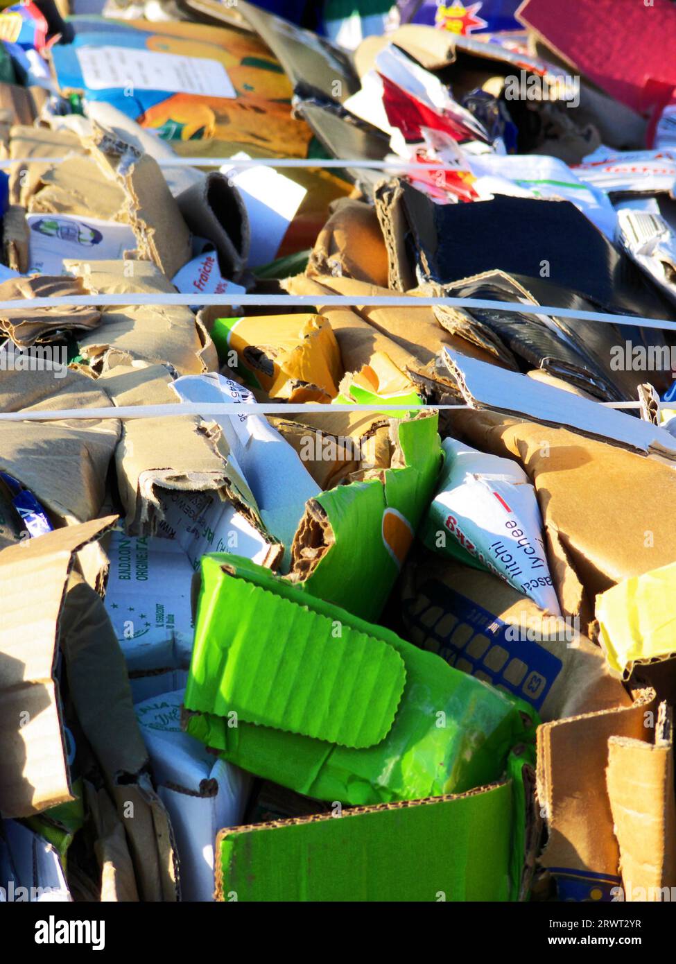 Used, various cardboard boxes, pressed together, held with plastic