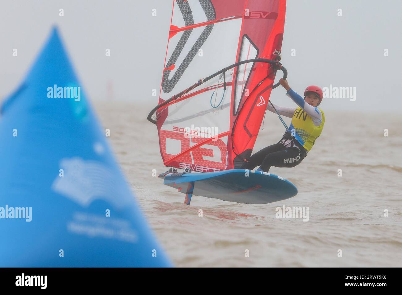 Ningbo(Zhejiang. 21st Sep, 2023. Huang Xianting of China competes ...