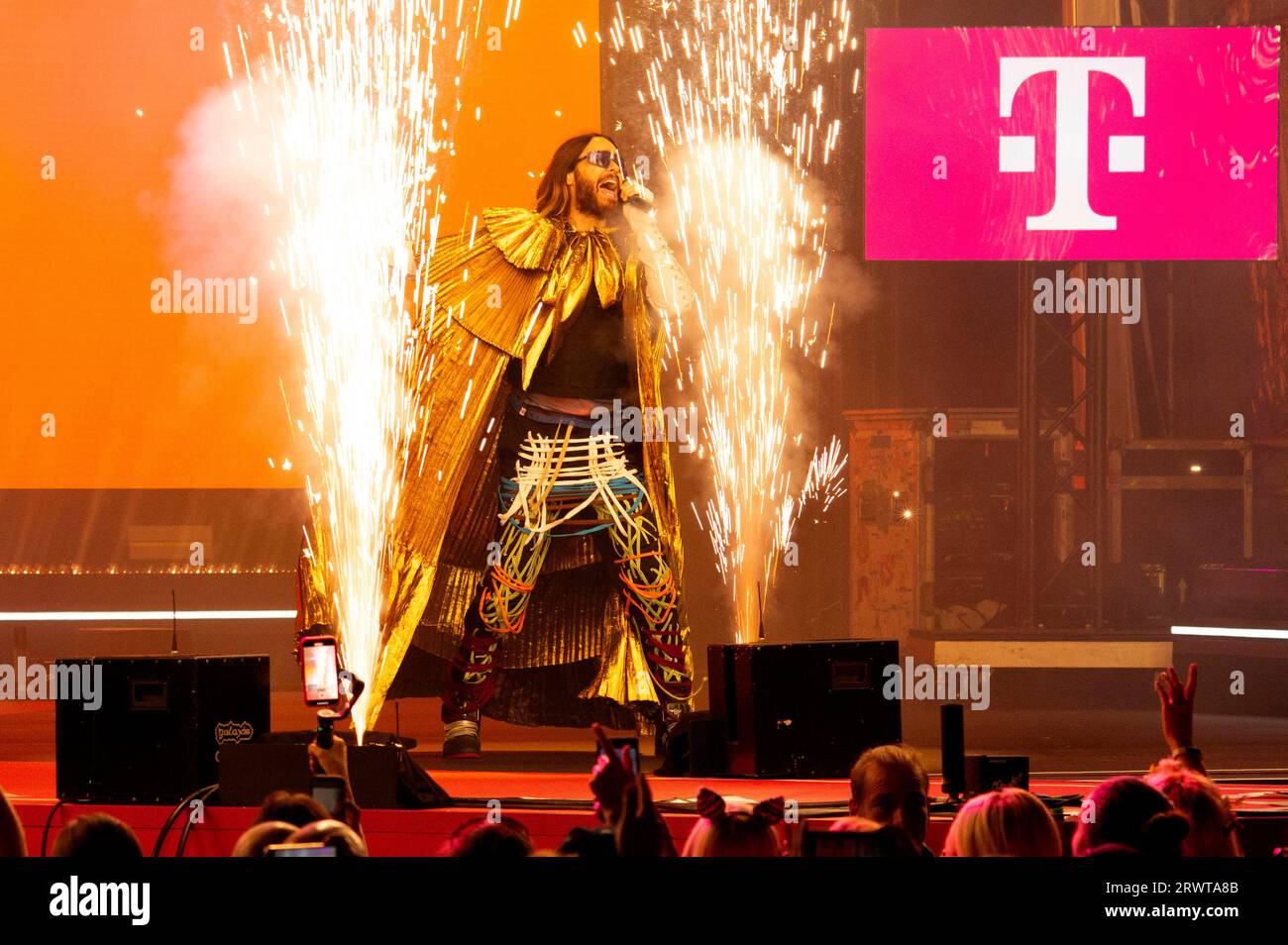 Jared Leto von Thirty Seconds to Mars live beim Telekom Street Gig auf der Digital X Stage im Mediapark. Köln, 20.09.2023 Stock Photo